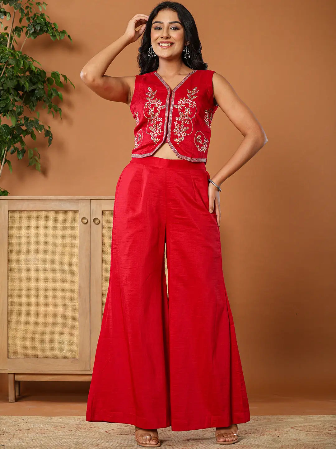 Yufta Cotton Silk Waist Coat Co-Ord Set With Attached Cotton Lining