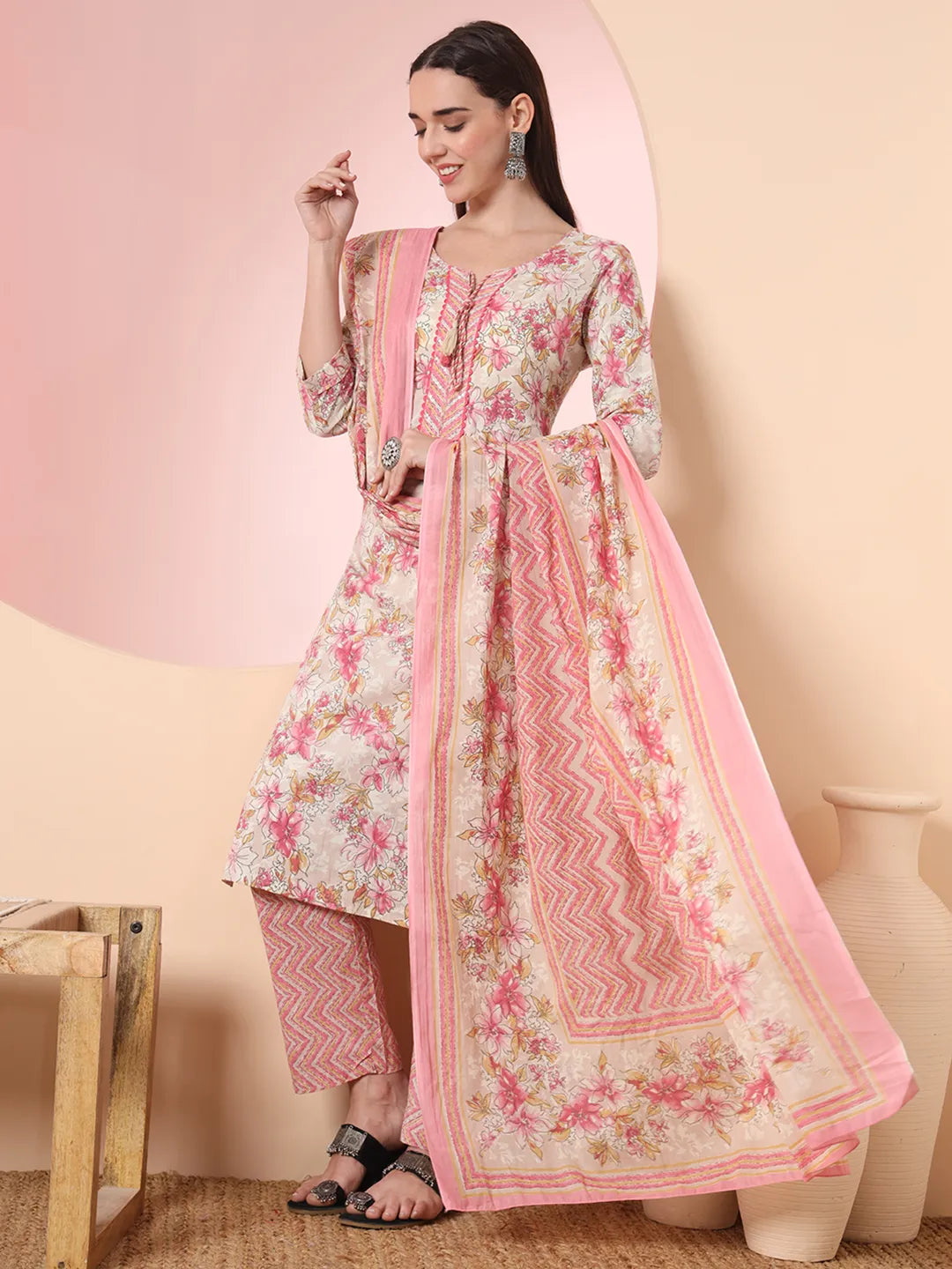 Yufta Cream And Peach Pure Cotton Yuck Design Kurta Dupatta Set With Pants