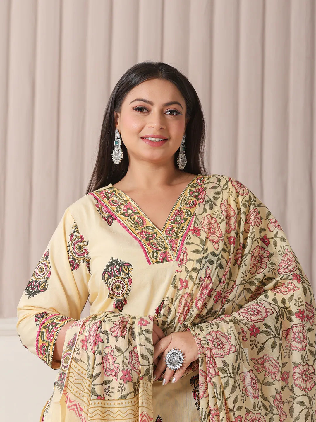 Yufta Cream Cotton Cutdana Work Plus Size Kurta Set With Pant & Dupatta