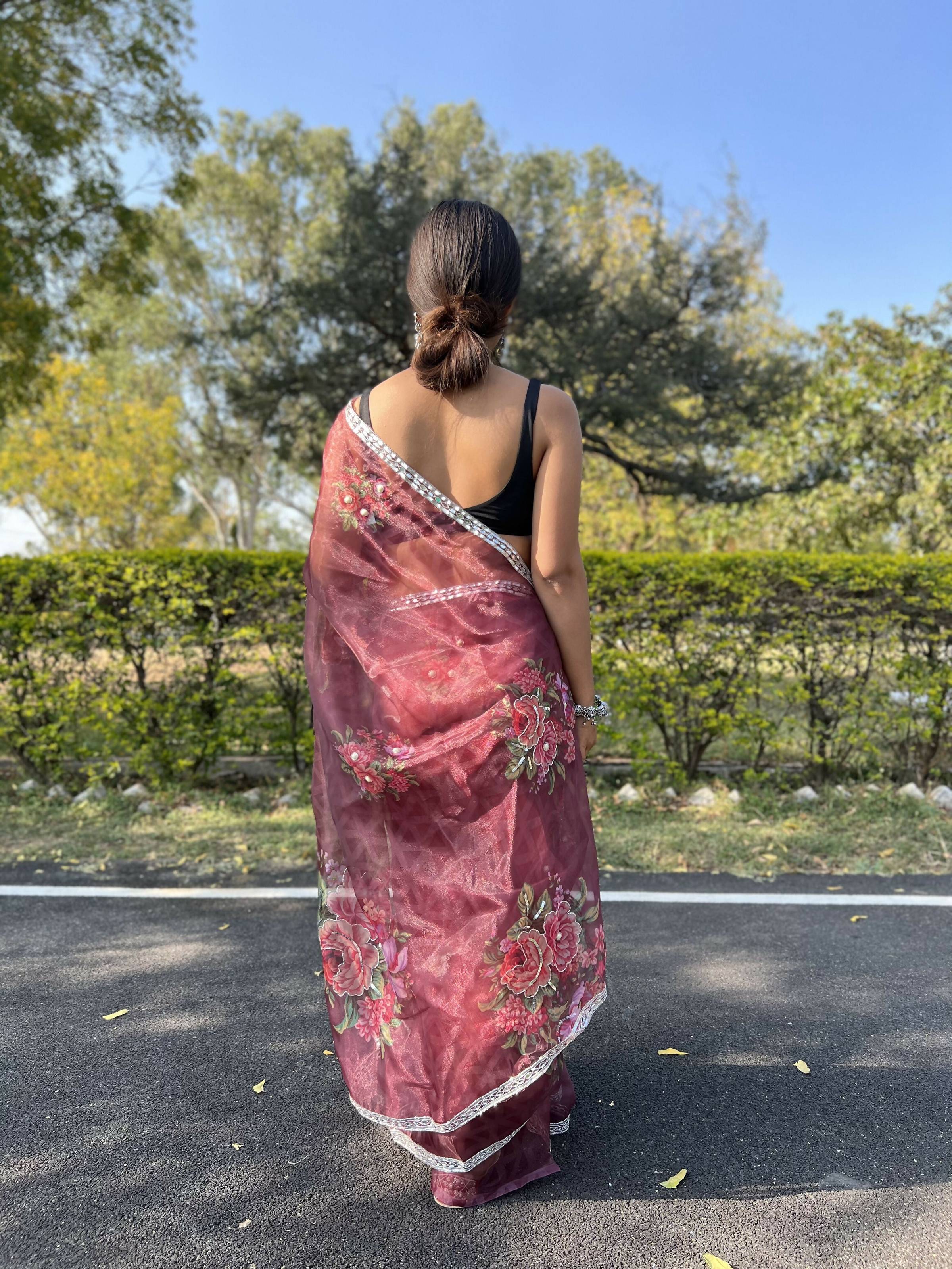 Vamsee Sia Maroon Organza Saree