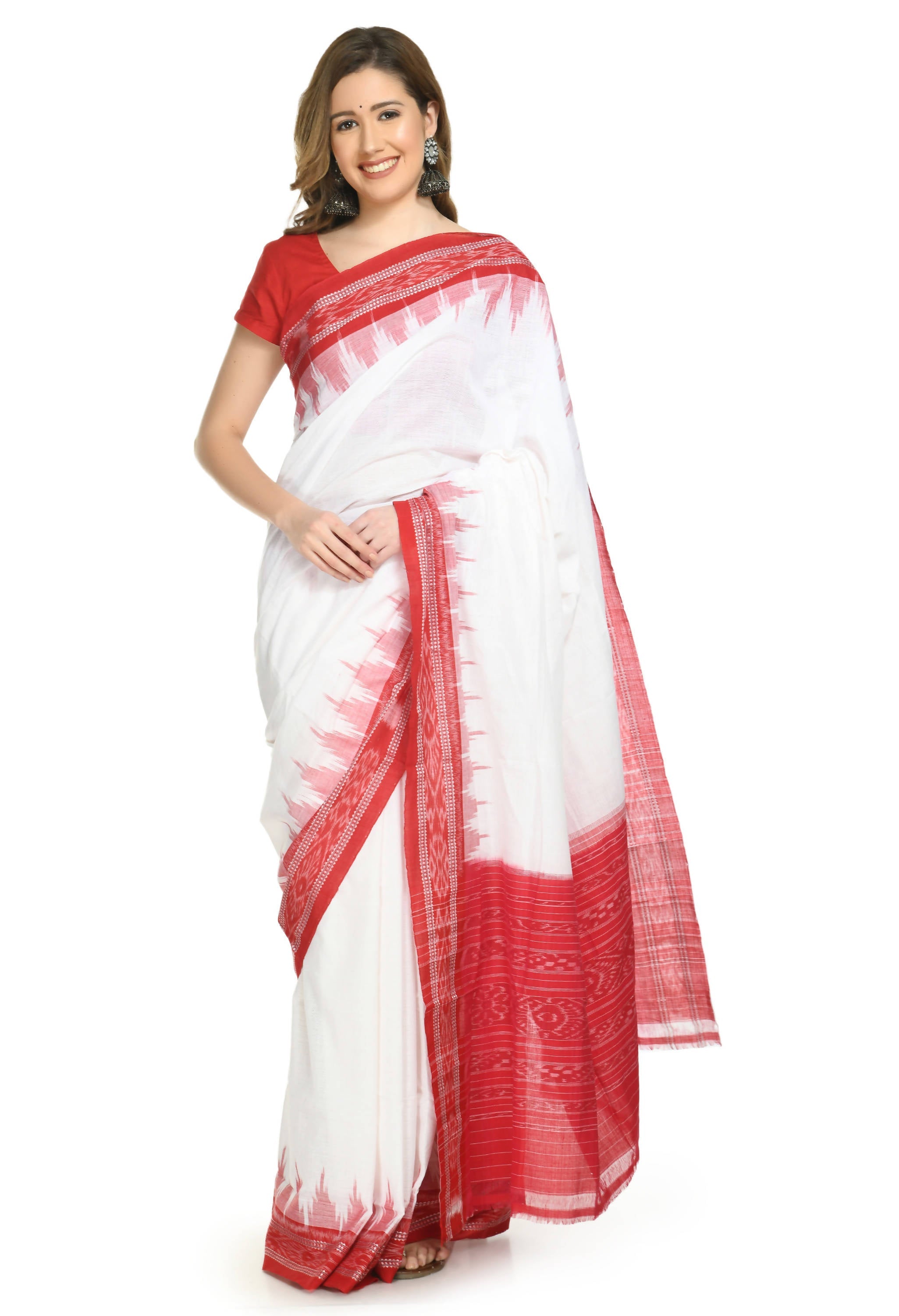 Vamika Sambalpuri Ikat Cotton Plane Kumbha White & Red Saree