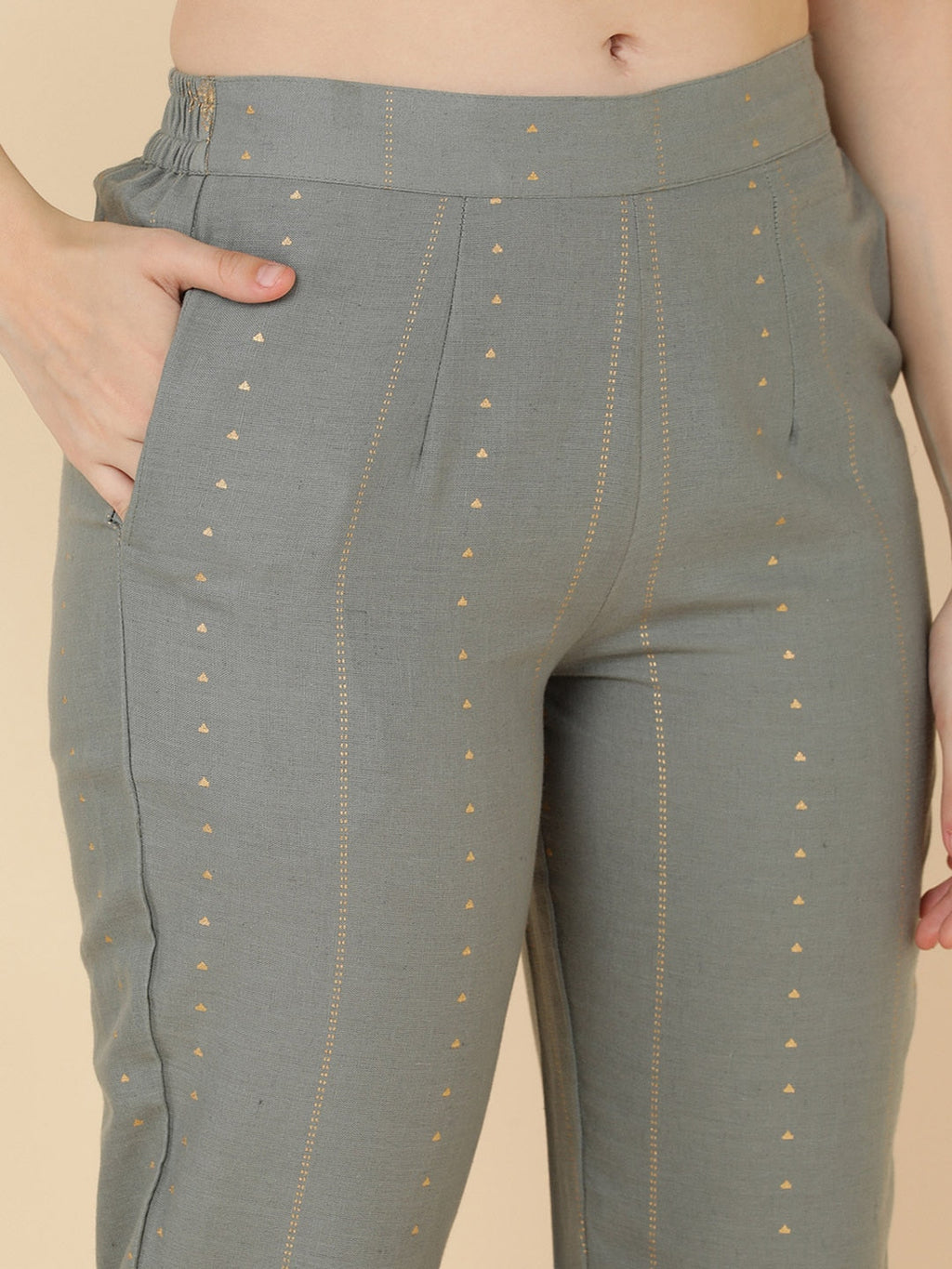 HERE&NOW Women Grey Ethnic Motifs Printed Gotta Patti Kurta with Trouser & Dupatta