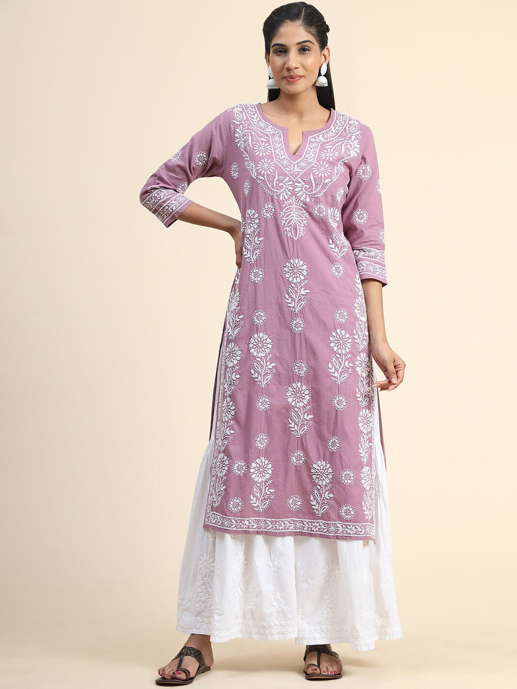 HOUSE OF KARI Floral Embroidered Chikankari Cotton Kurta