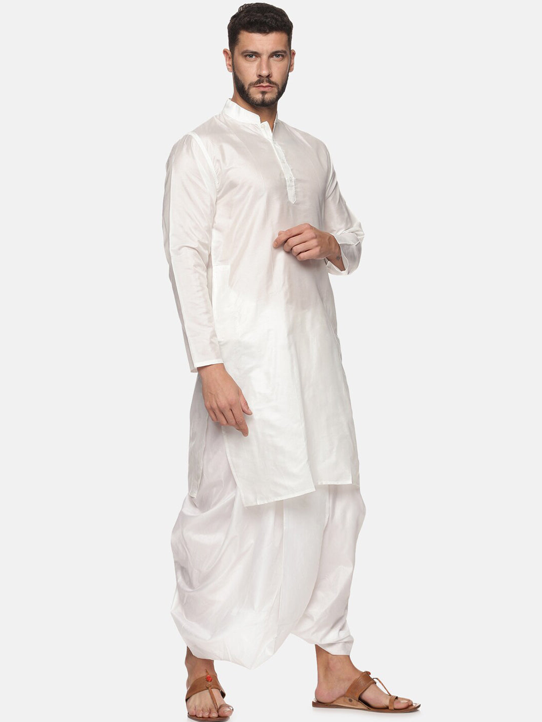 Sethukrishna Men White Solid Kurta with Dhoti Pants