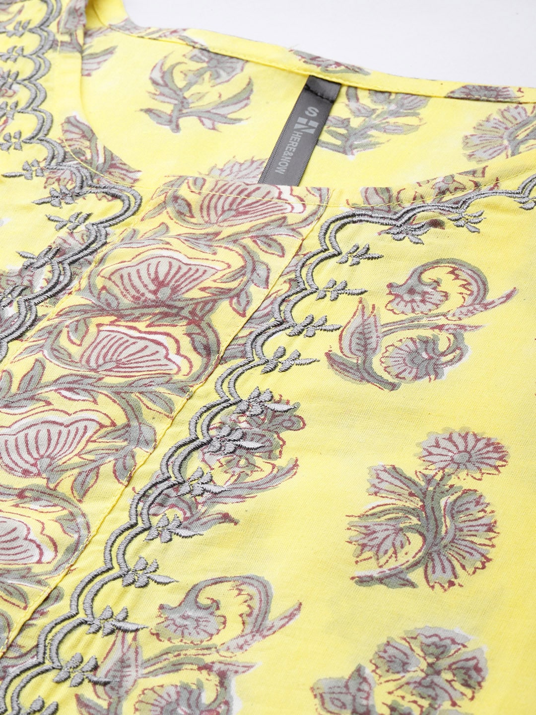 HERE&NOW Motifs Printed Regular Pure Cotton Kurta with Salwar & With Dupatta