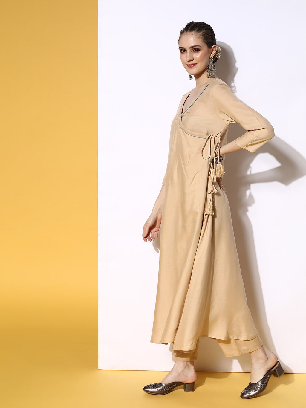 HERE&NOW Women Solid Viscose Rayon Fluid Tie-Up Kurta Set