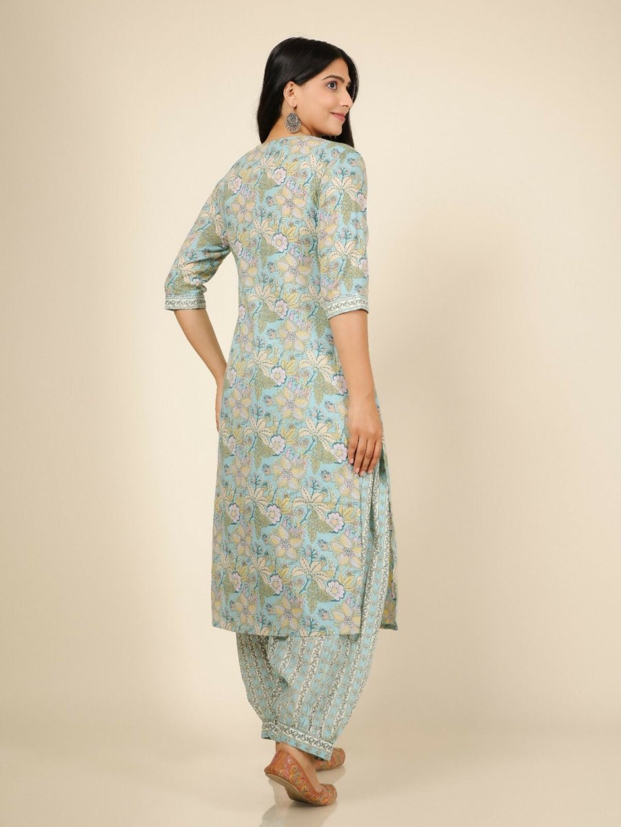 Aramya Blue Soft Cotton Floral Straight Kurta for Women