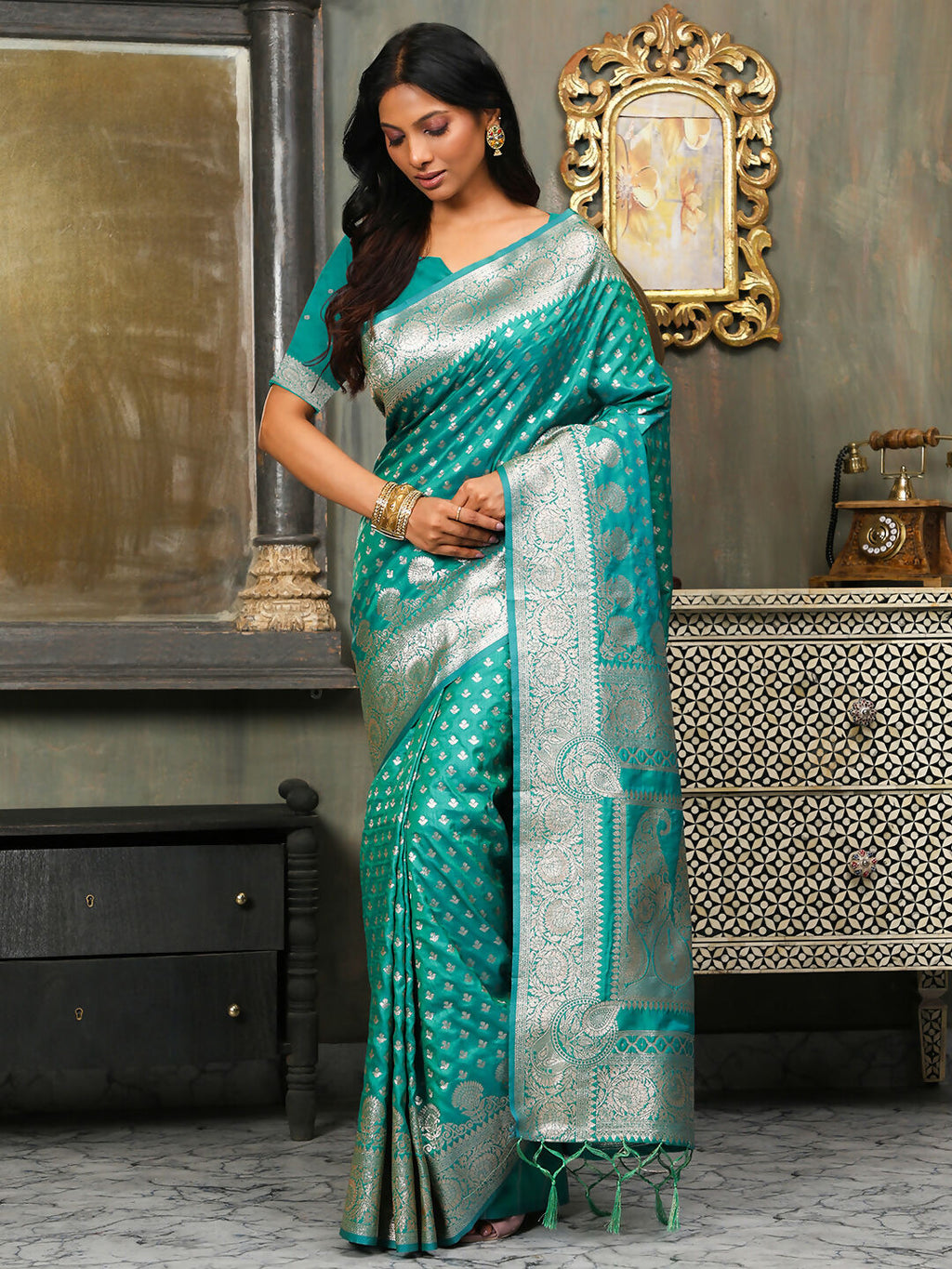 Shree Shyam Fashion Banarasi Silk Rama Green Saree
