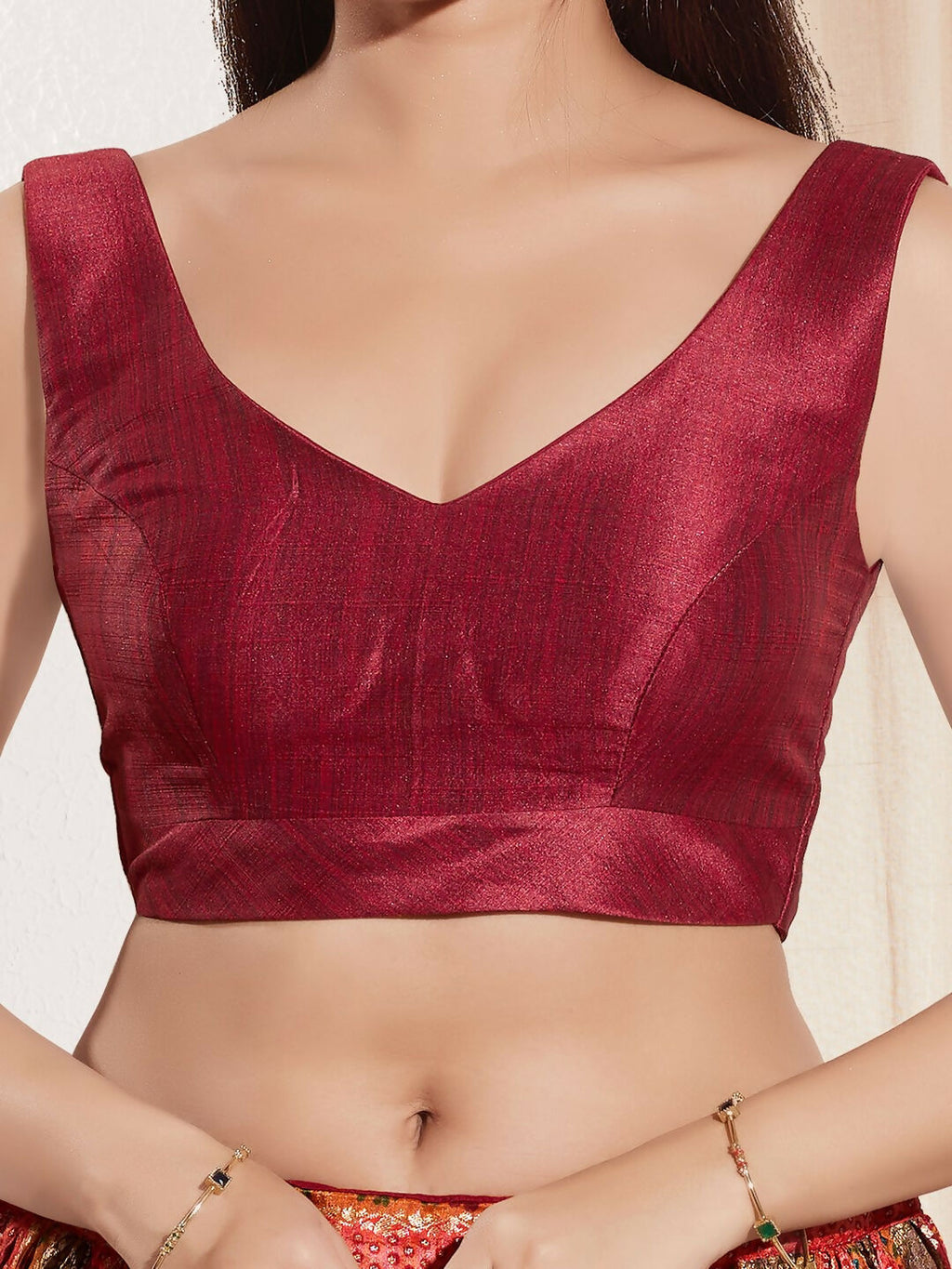 Joban Fashion Dark Maroon Mulberry Silk Padded Blouse With Round Neck Sleeveless