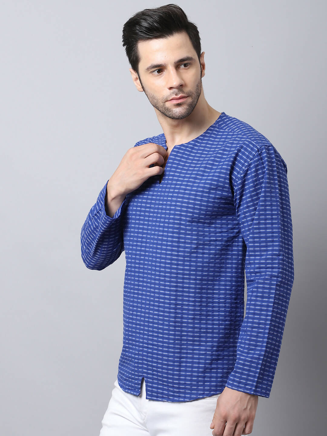 Even Apparels Blue Pure Cotton Round Neck Slit Men's Kurta