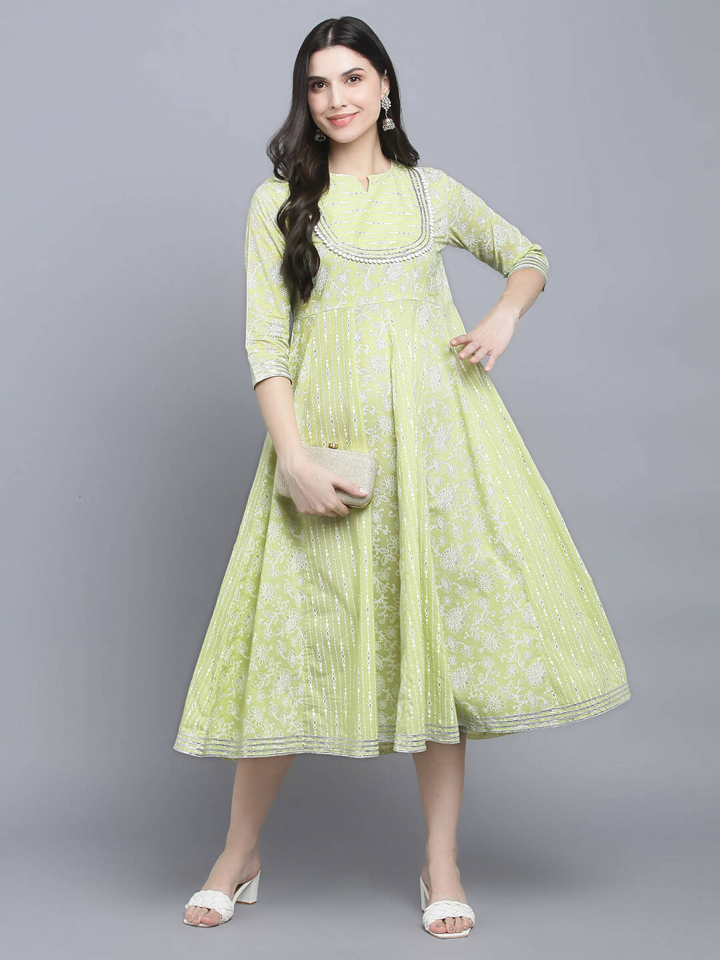 Myshka Women's Green Ethnic Motifs A-Line Midi Dress