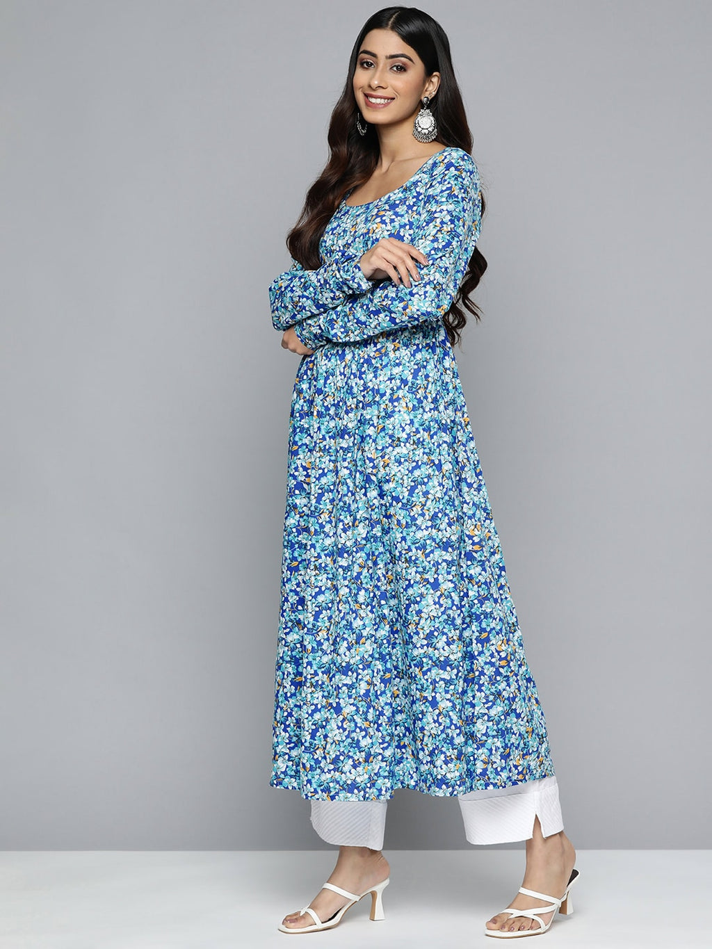 HERE&NOW Women Floral Printed Scoop Neck Anarkali Kurta
