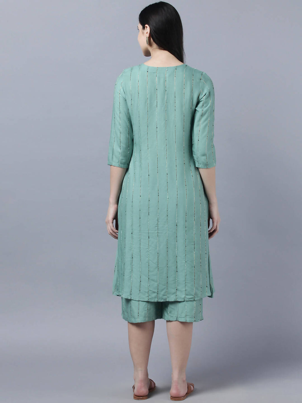 Myshka Women's Stylish Green Cotton 3/4 Sleeve Kurta Palazzo Set