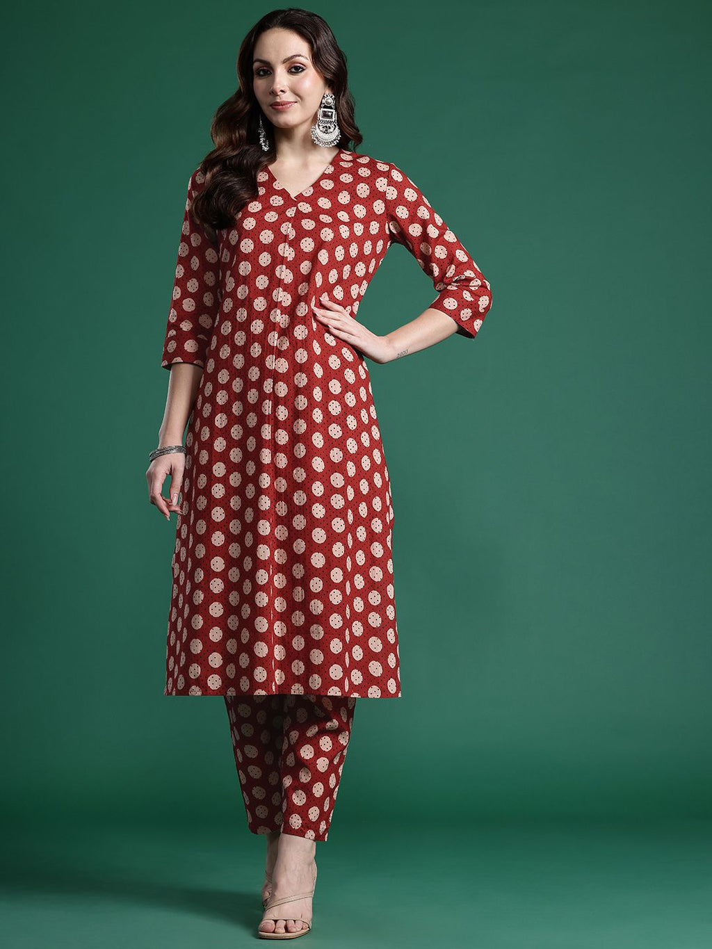 Indo Era Women Printed Pleated Pure Cotton Kurta with Trousers