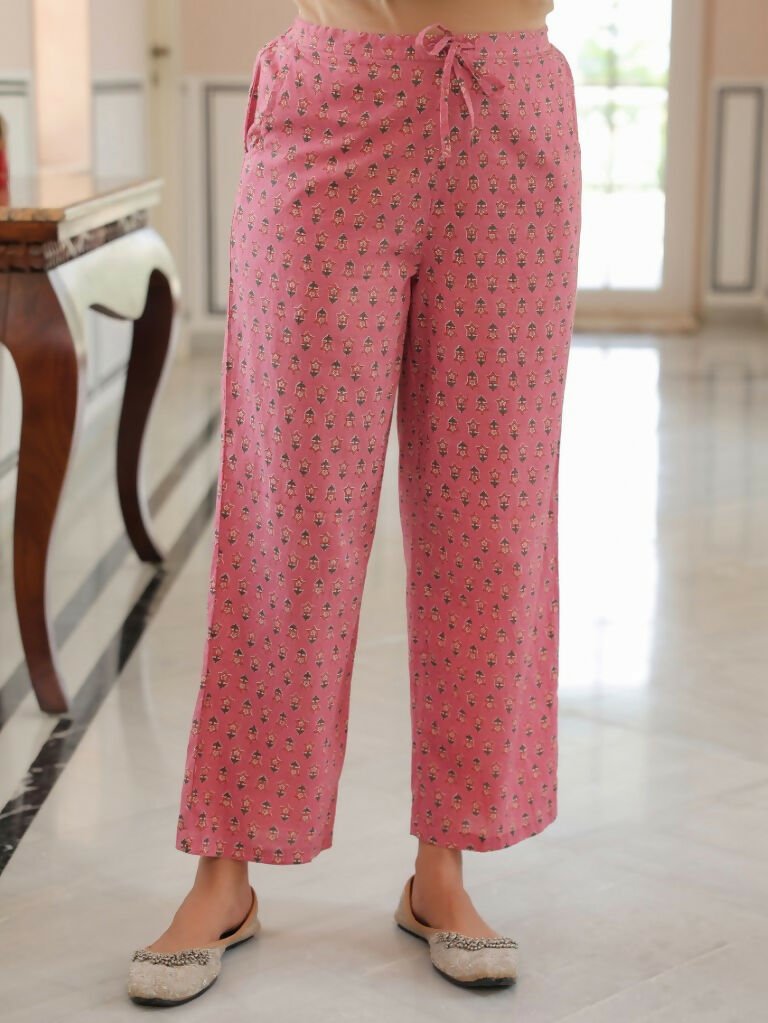 Aramya Straight Soft Cotton Floral Print Women's Kurta Set - Pink