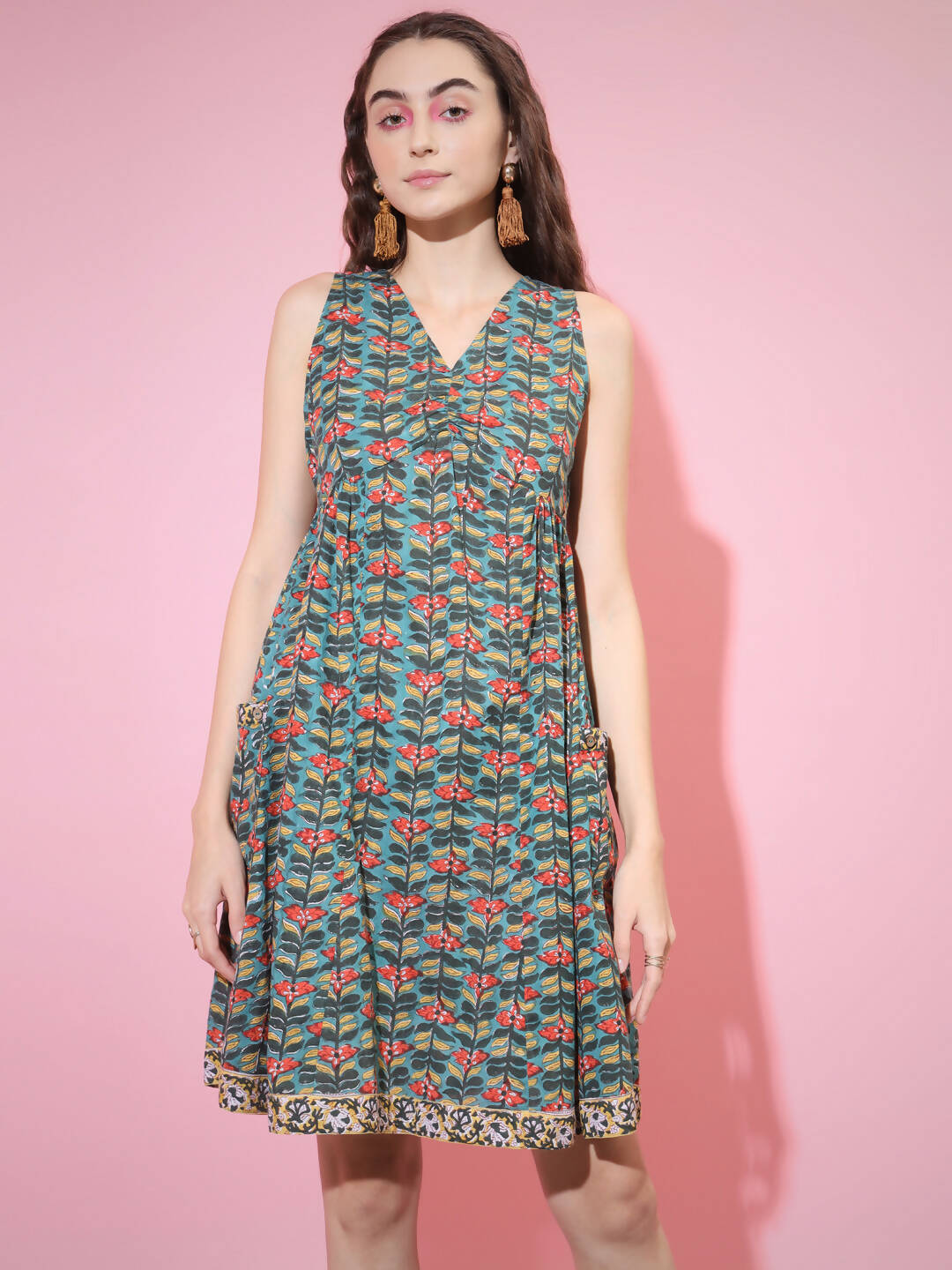 Myshka Women's Green Floral Printed A-Line Dress