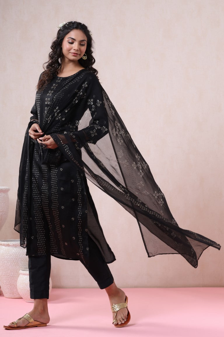 Juniper Women's Black Pure Silk Embellished Kurta Set