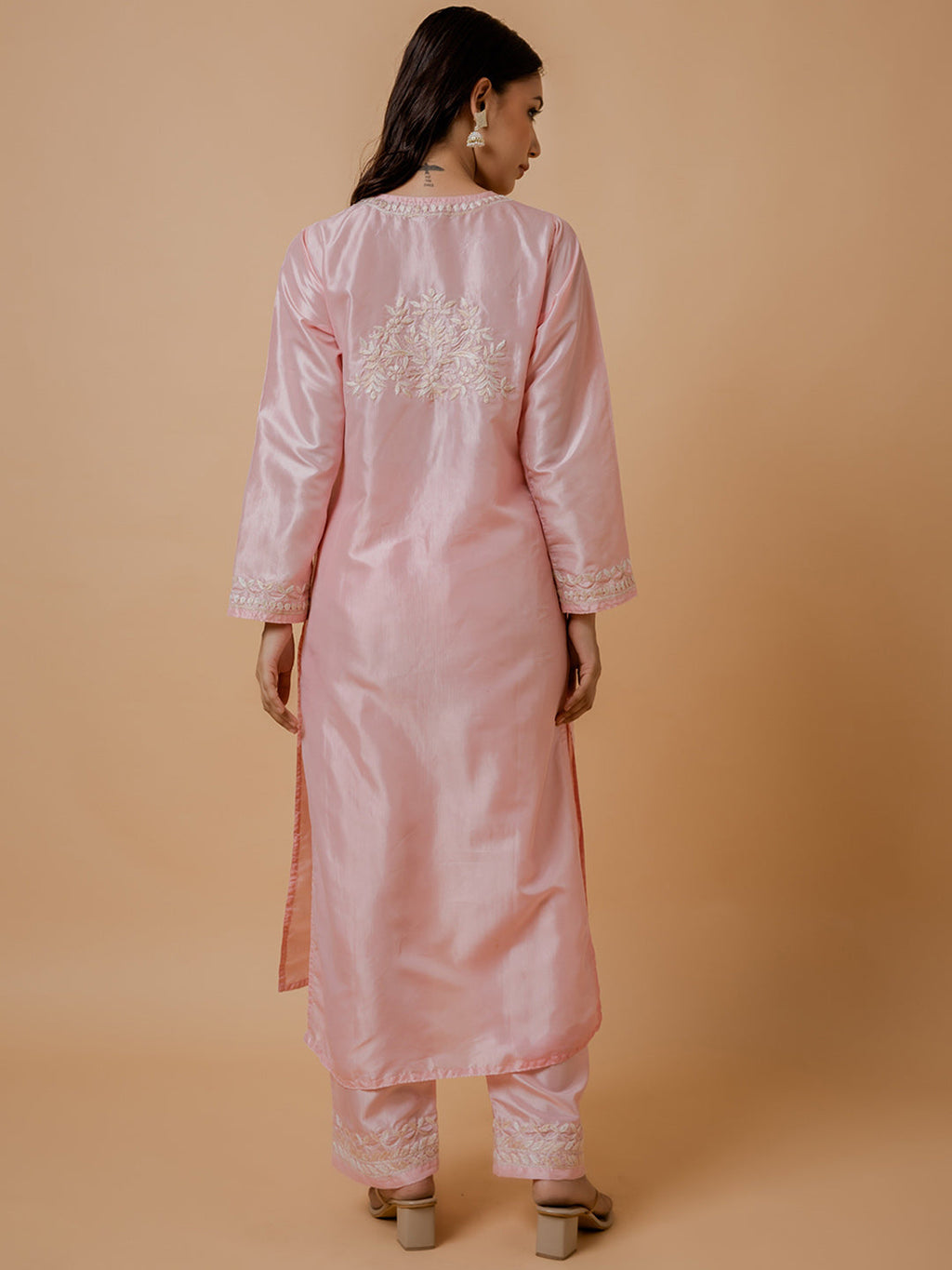 HOUSE OF KARI Floral Embroidered Silk Chikankari Kurta