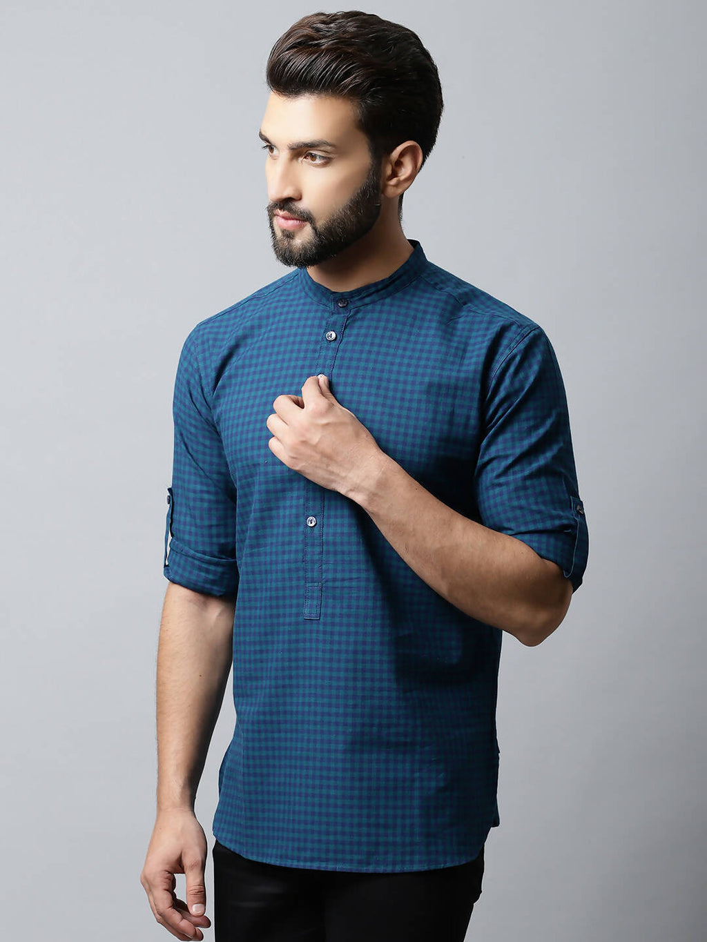Even Apparels Navy blue Color Pure Cotton Men's Kurta With Side Placket (CHK1056)