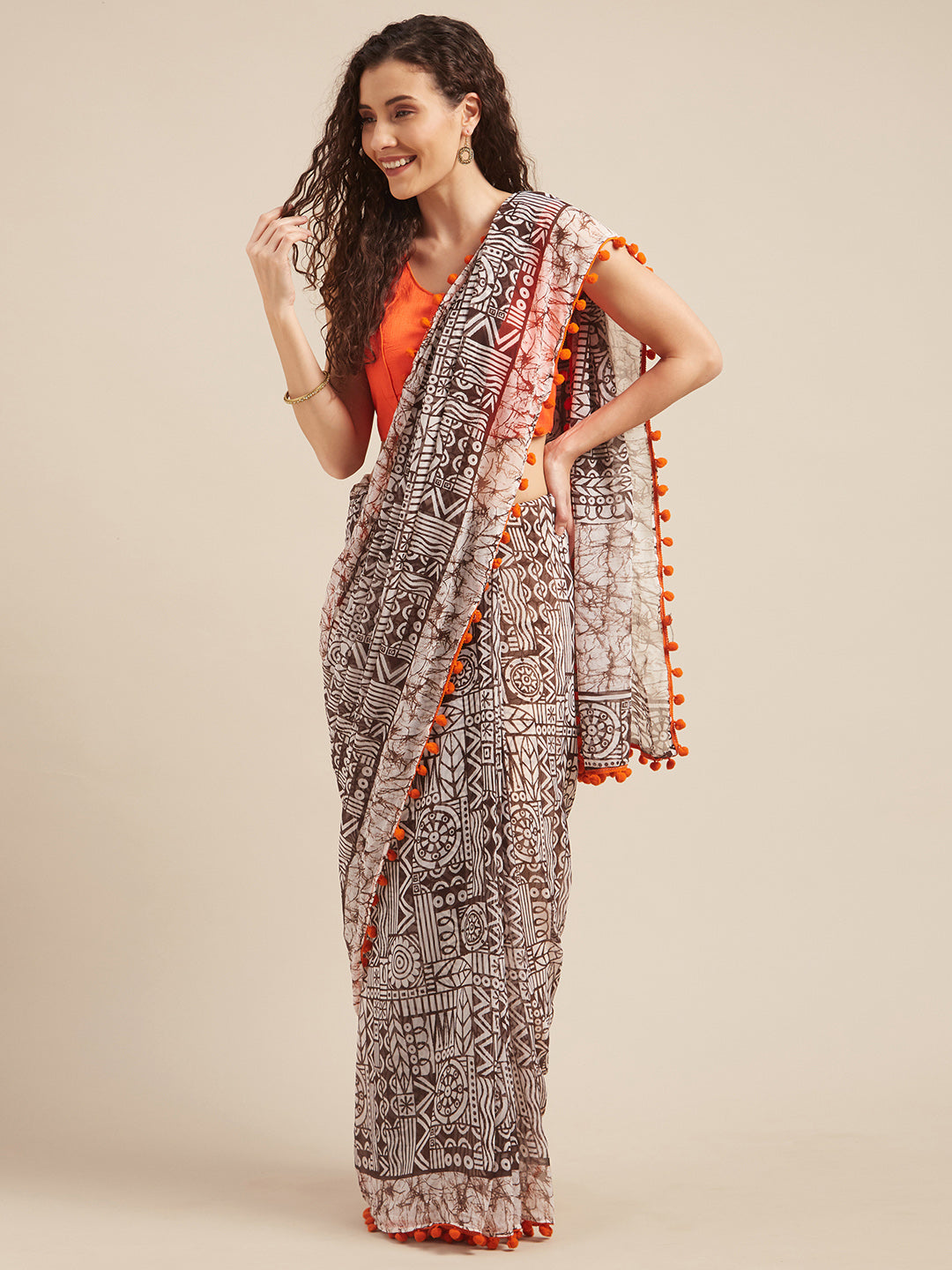 Tikhi Imli Brown & White Poly Georgette Printed Saree