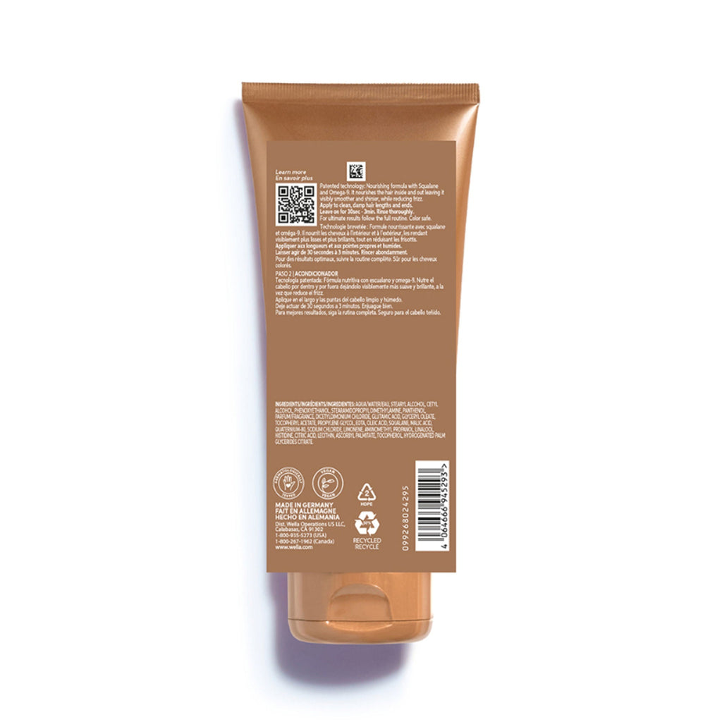 Wella Professionals Ultimate Smooth Hair Conditioner