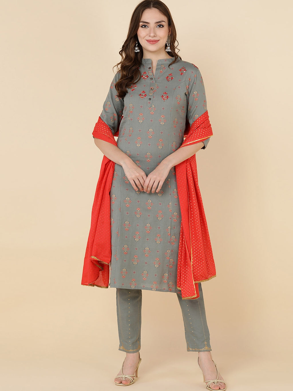 HERE&NOW Women Grey Ethnic Motifs Printed Gotta Patti Kurta with Trouser & Dupatta