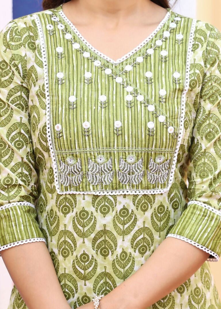 Alvano Printed 3Pcs Straight Kurti with Pant and Dupatta set for women and Girls Rayon (Light Green)