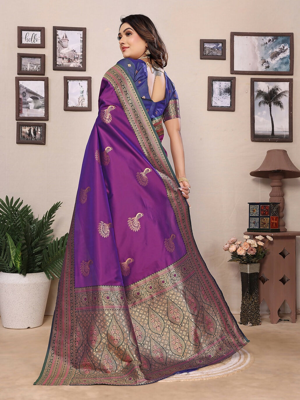 Joban Fashion Banarasi Magenta Small Butti Soft Silk Saree