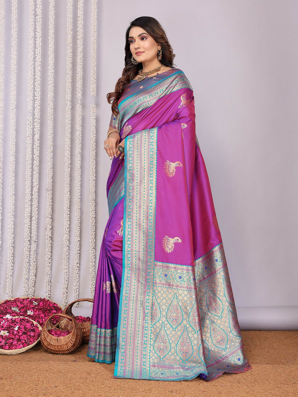 Joban Fashion Banarasi Pink Small Butti Soft Silk Saree