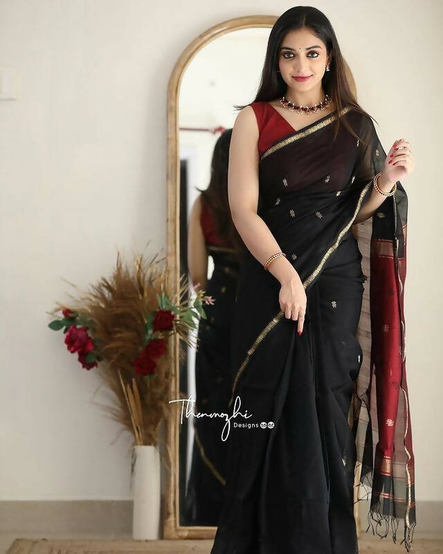 DEIANA'S Beautiful Designer Golden zari Soft Cotton Saree - Navy Blue