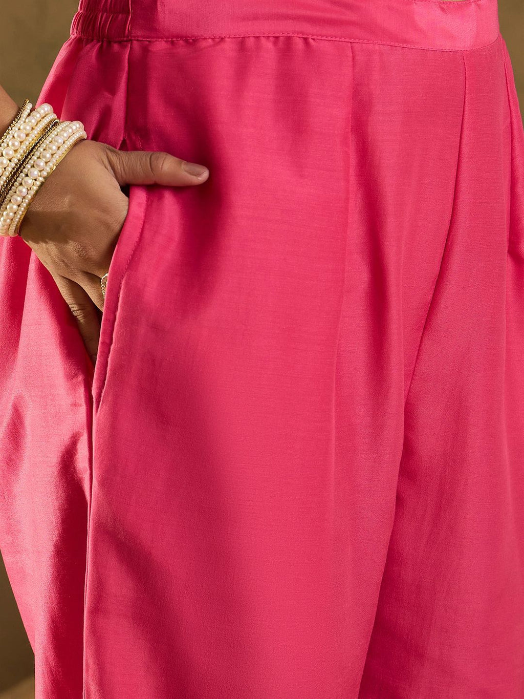 Indo Era Ethnic Motifs Embroidered Thread Work Kurta with Trousers & Dupatta