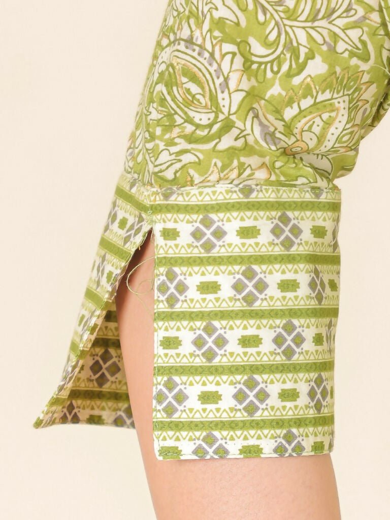 Aramya Straight Soft Cotton Floral Print Women's Kurta - Green