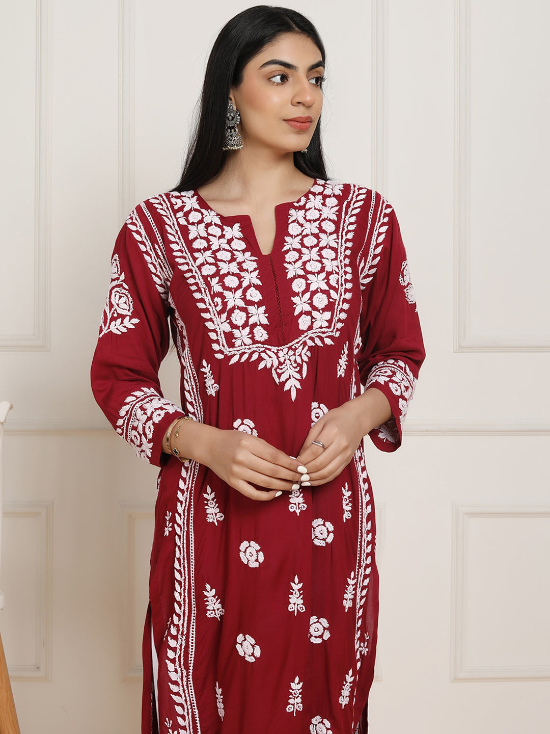 HOUSE OF KARI Floral Embroidered Chikankari Pure Cotton Kurta