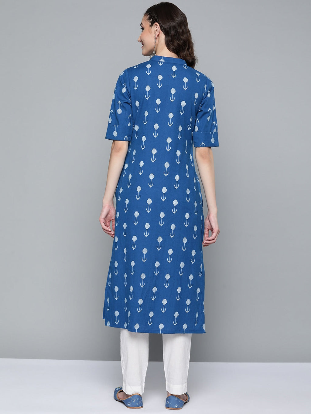 HERE&NOW Women Blue & White Ethnic Motifs Printed Kurta