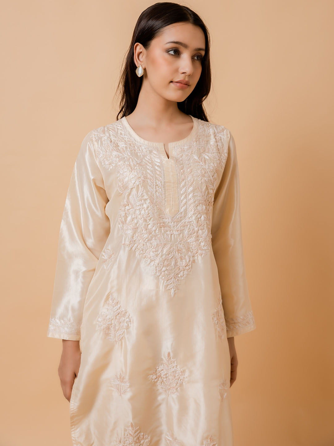 HOUSE OF KARI Floral Embroidered Silk Chikankari Kurta