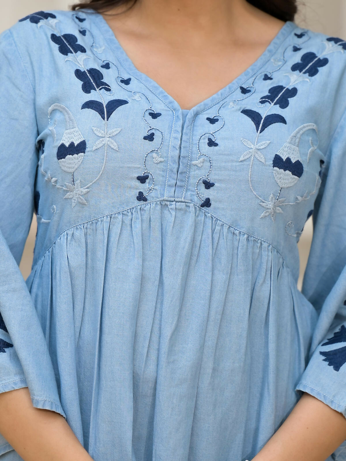 Juniper Women's Blue Thread Embroidered Cotton Denim Dress