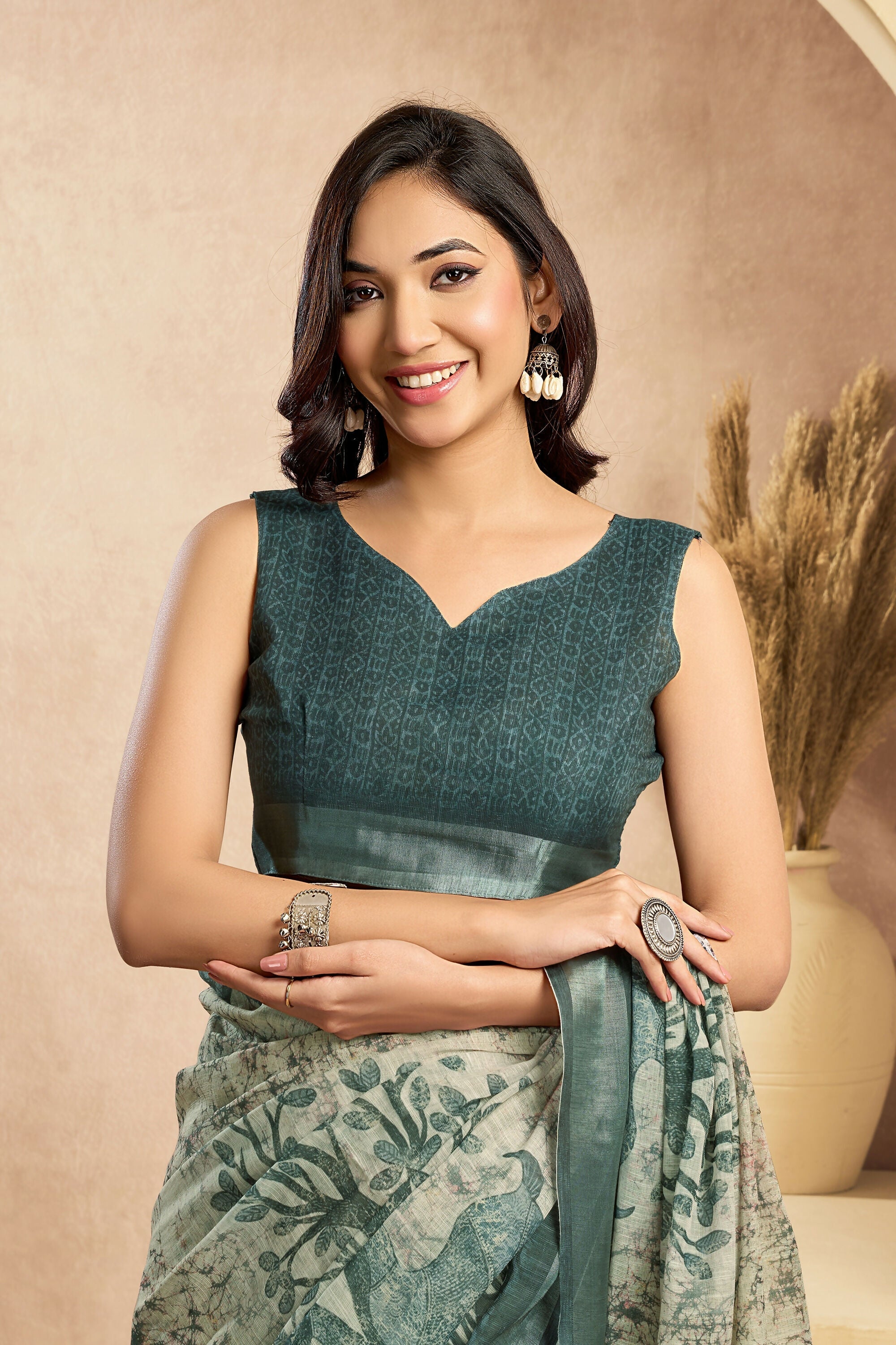 Vastranavya Digital Printed Linen Ready To Wear Designer Saree with Unstitched Blouse