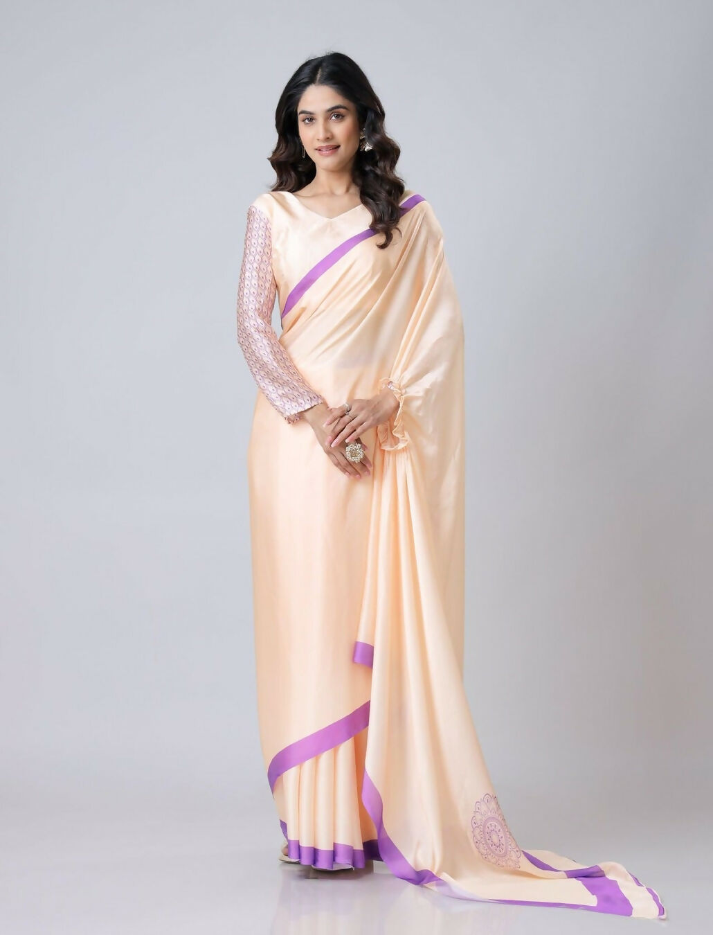 Vastranavya Peach Mandala Print Free Hand Ready to Wear Saree