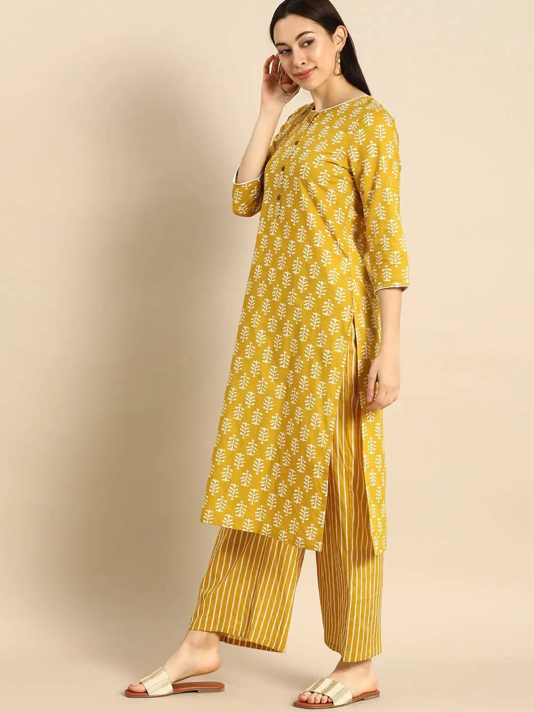Vamika Printed Cotton Yellow Party Wear/Casual Wear Kurta Set/Suit