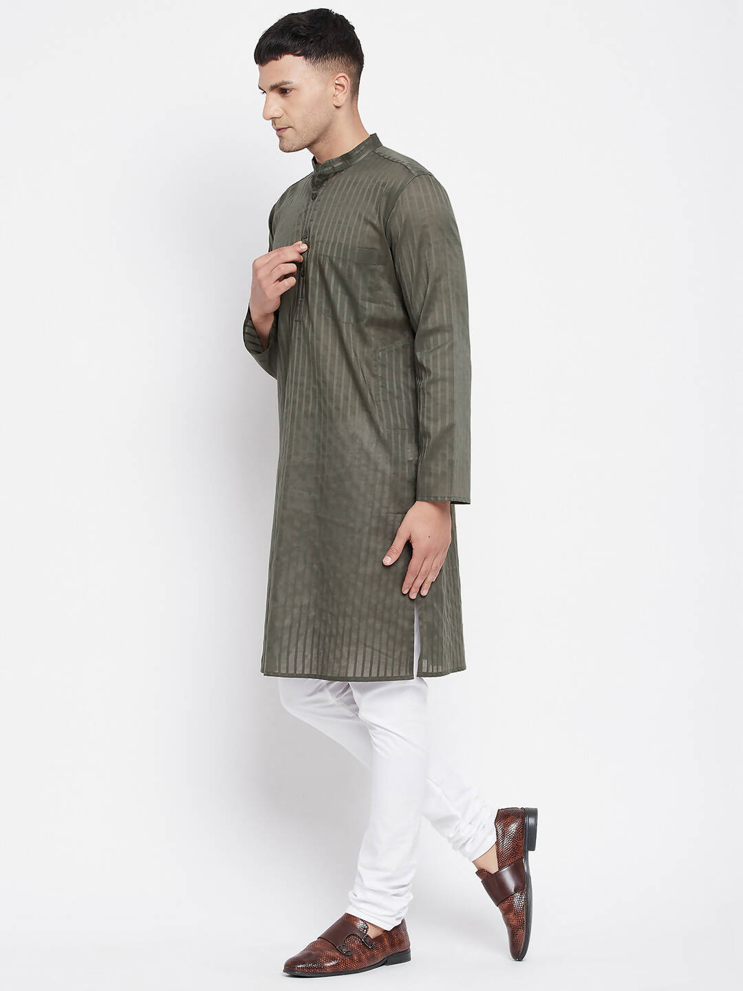 Even Apparels Green Men's Pure Cotton Kurta With Band Collar