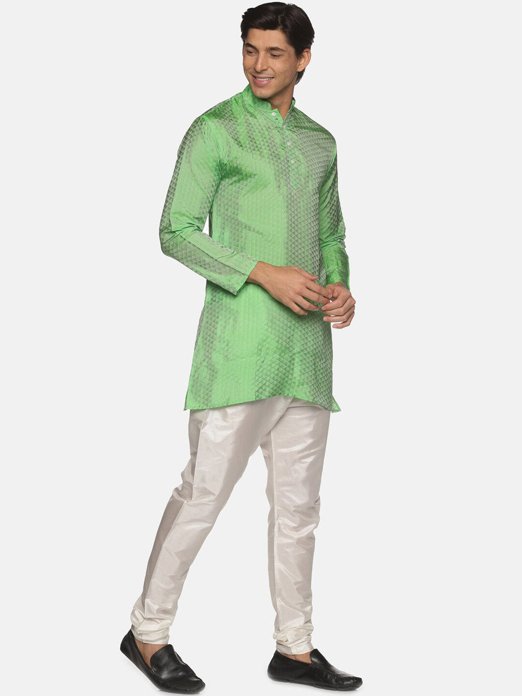 Sethukrishna Men Green Kurta with Pyjamas