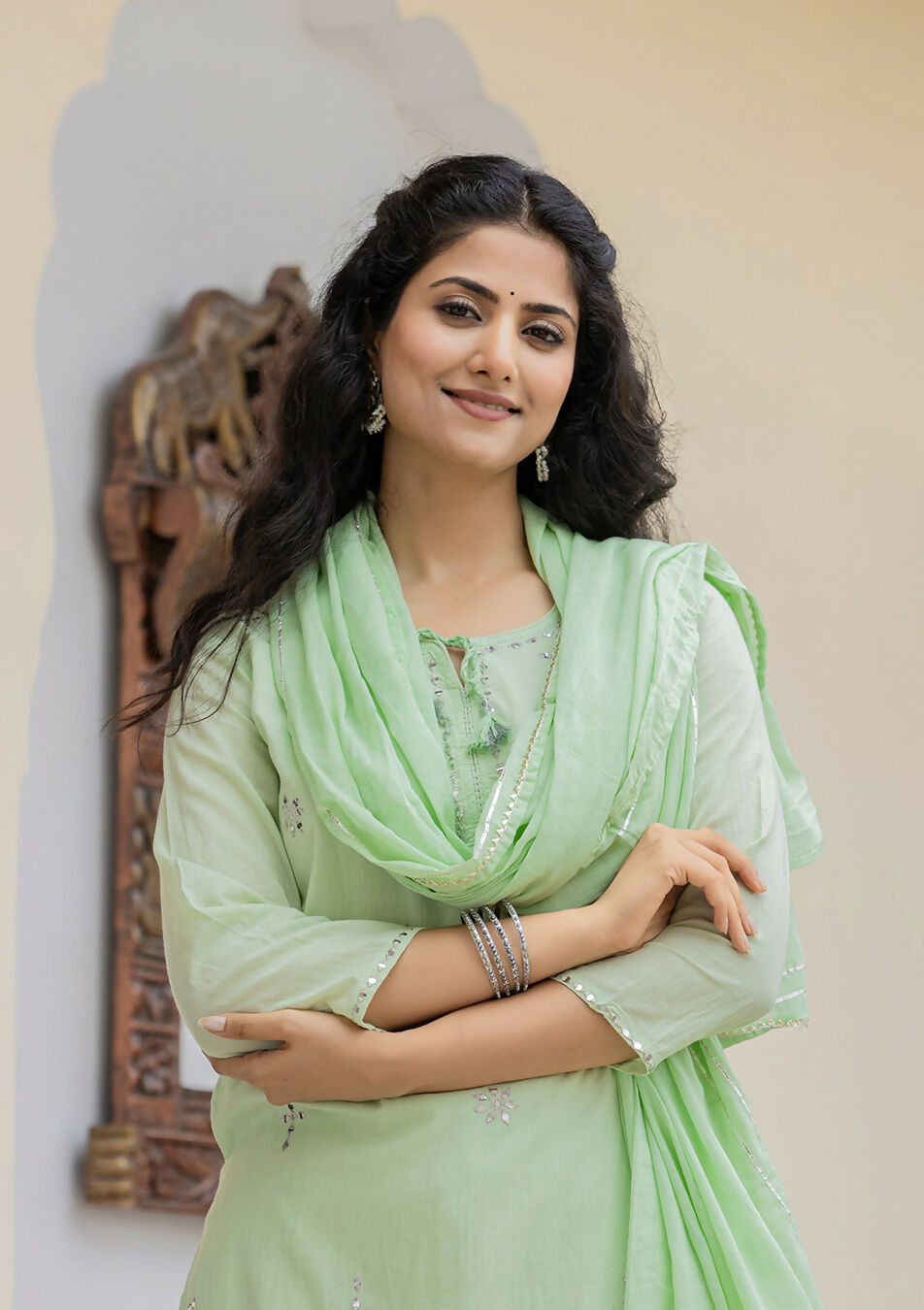 Kaajh Women's Green Mirror Embellished Cotton Suit Set