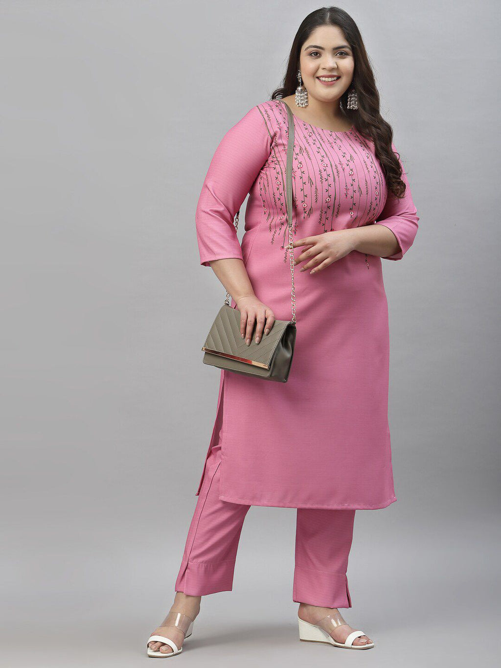 Sztori Plus Size Floral Printed Kurta With Trousers