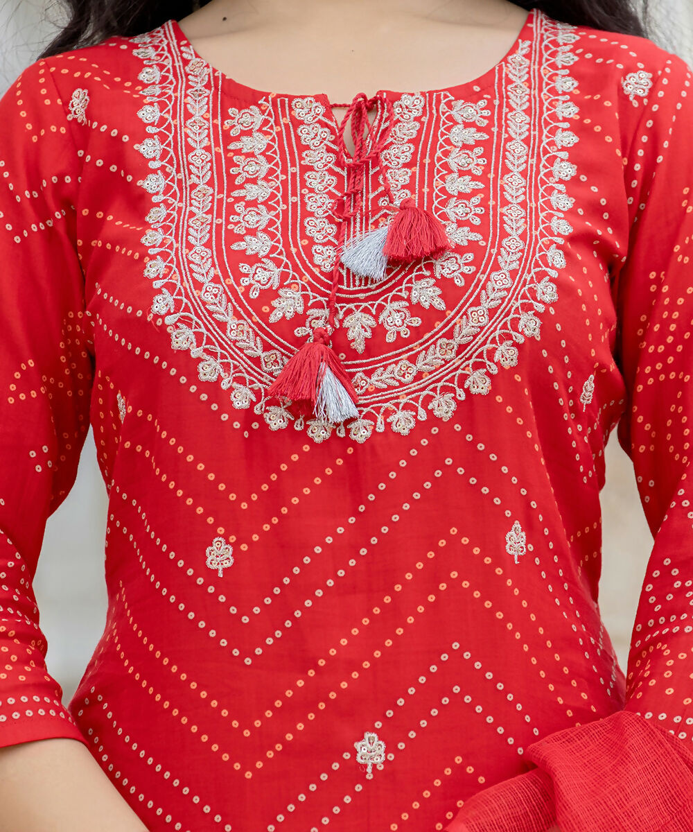 Kaajh Women's Red Embroidered Cotton Kurta Sharara Set With Dupatta