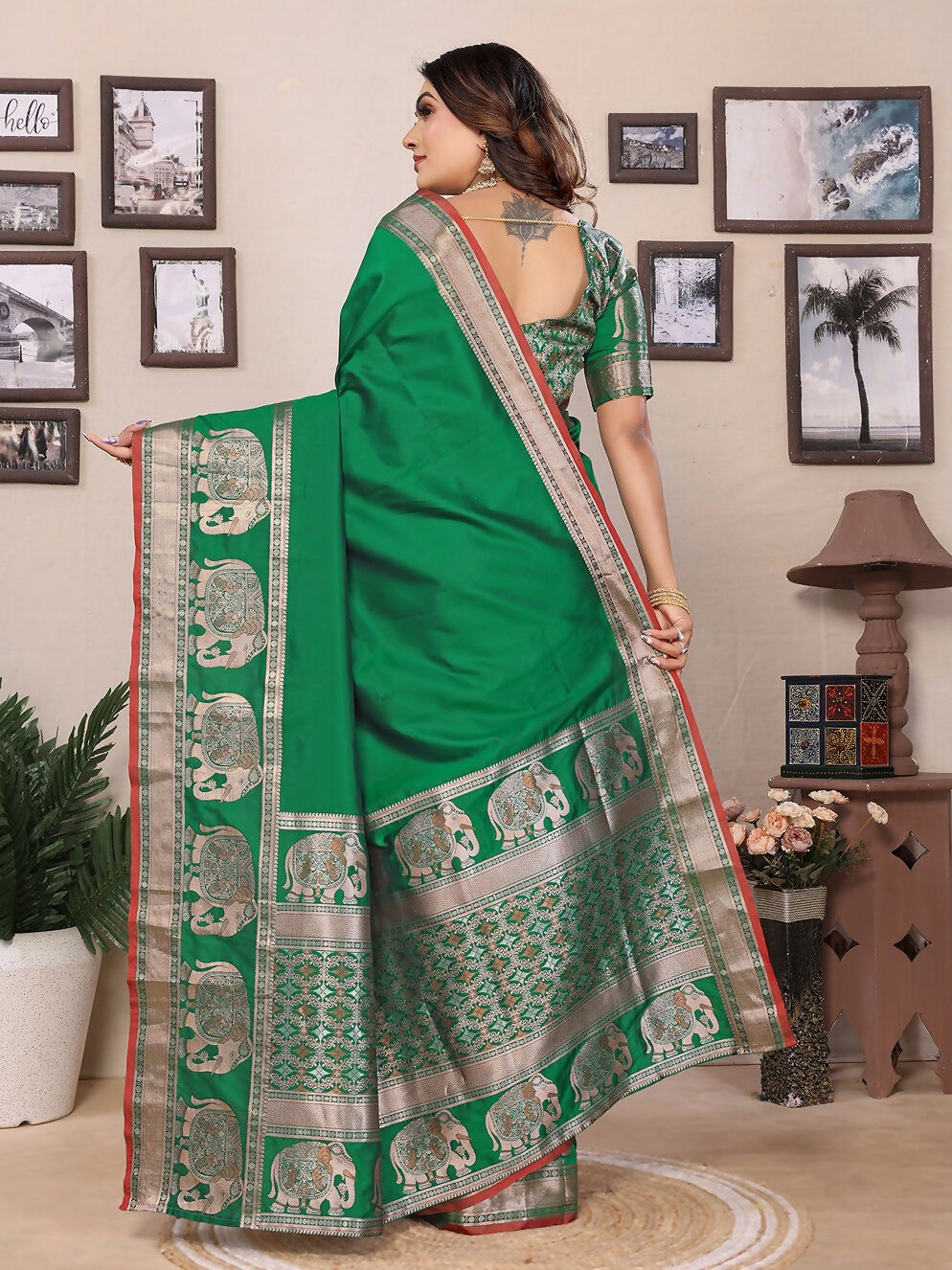 Joban Fashion Green Solid Banarasi Silk Sarees