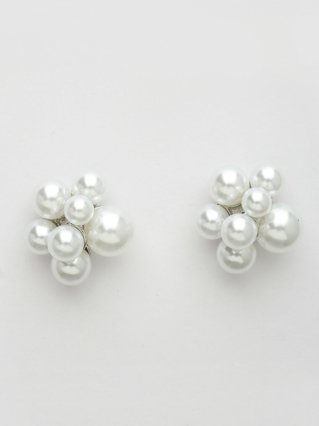 NVR Women's White Pearl Silver-Plated Circular Studs Earring