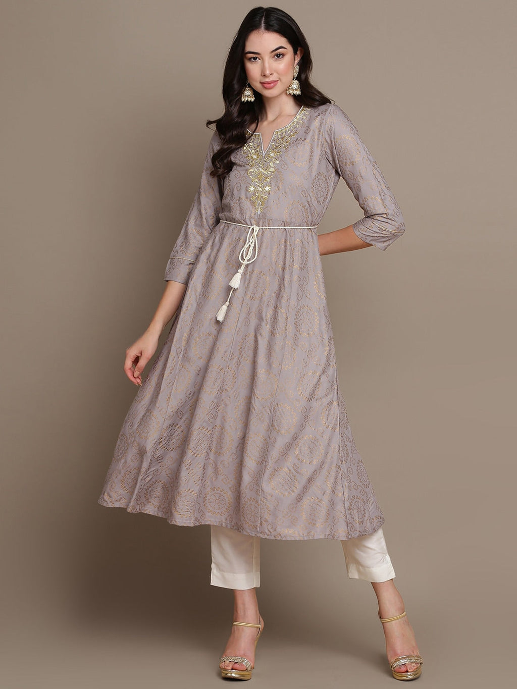 HERE&NOW Embroidered Bandhani Printed Notched Neck Thread Work Anarkali Kurta