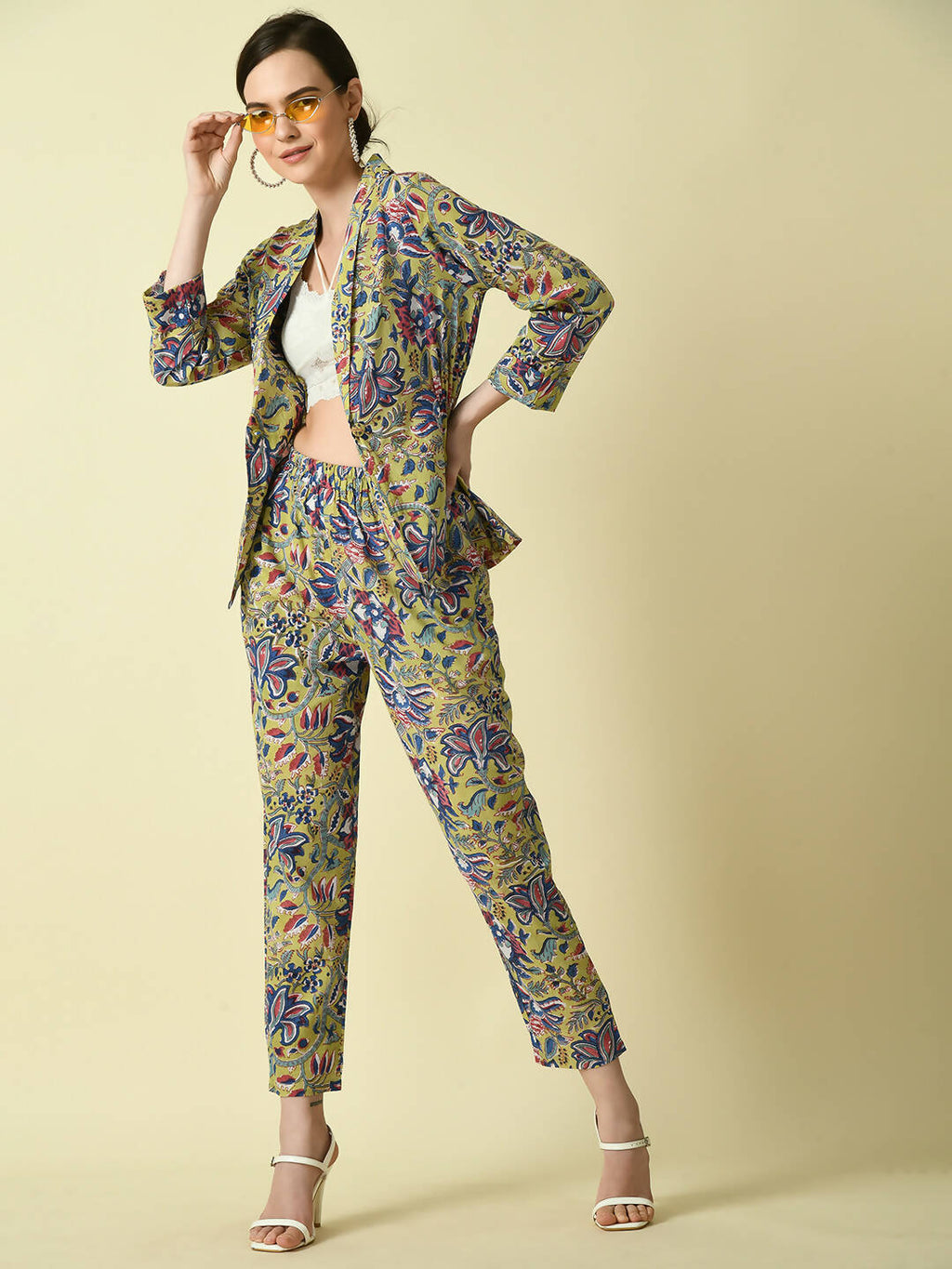 Myshka Women's Multi Shawl Neck Coat With Trousers