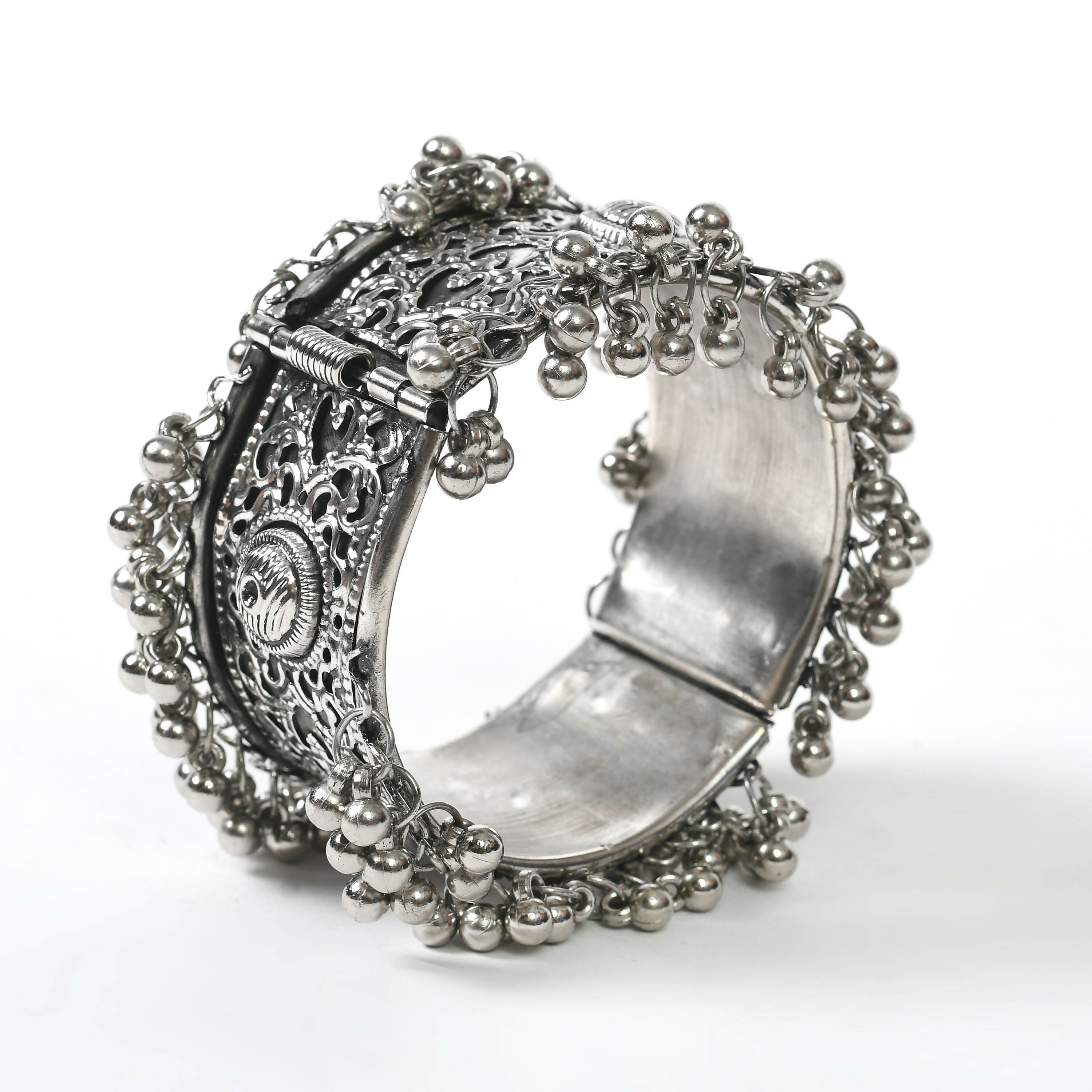 Mominos Fashion Joharkamal Oxidised Silver-Plated Ghungroo Handcraft Bracelet - Design 022