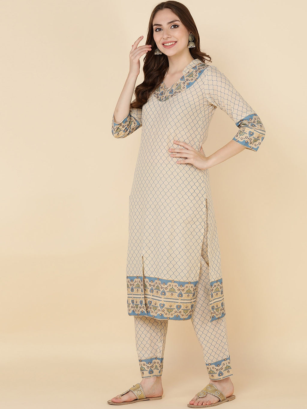 HERE&NOW Women Beige Floral Printed Pure Cotton Kurta with Trousers & With Dupatta